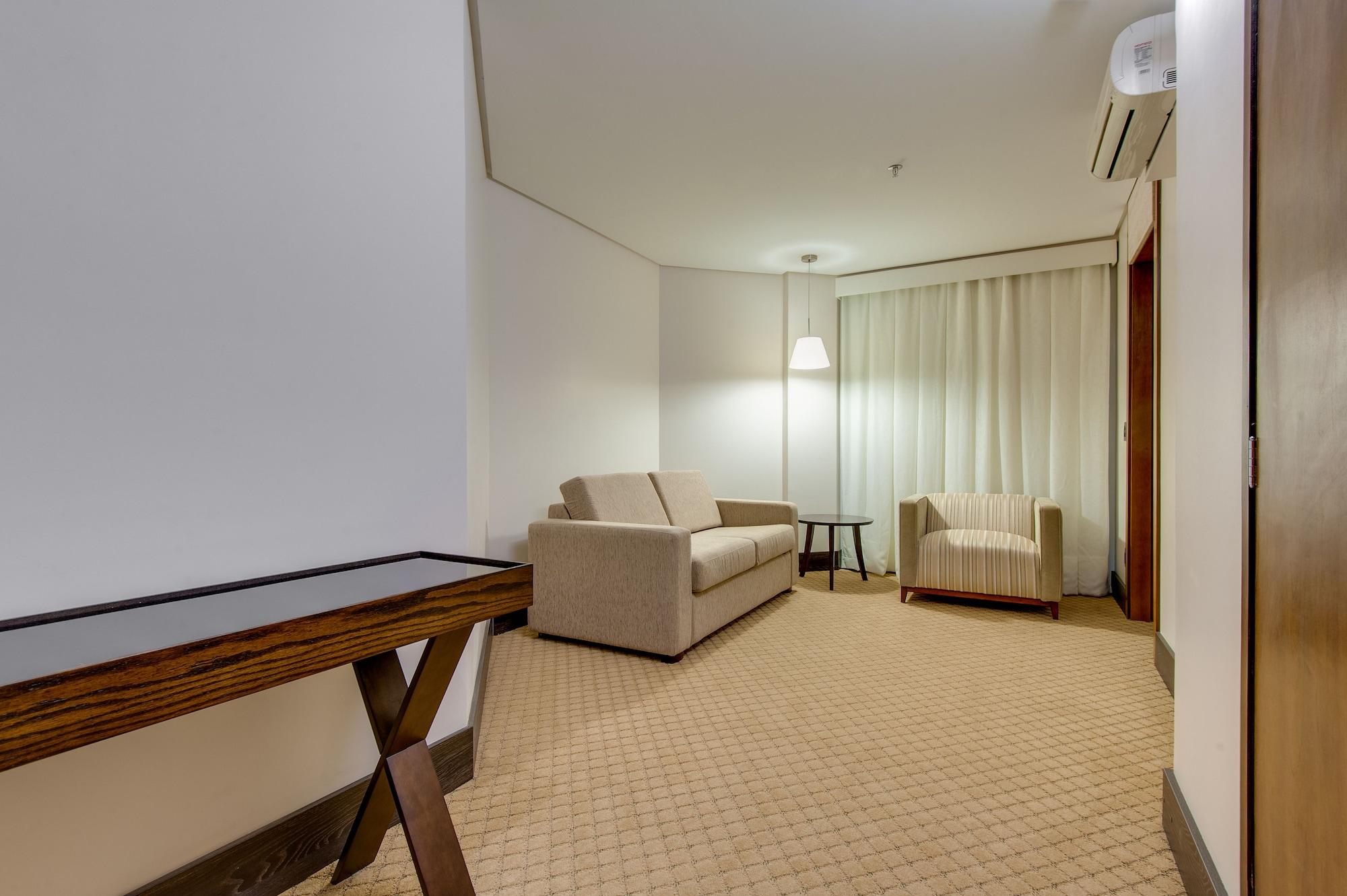K Hotel Goiânia Exteriör bild