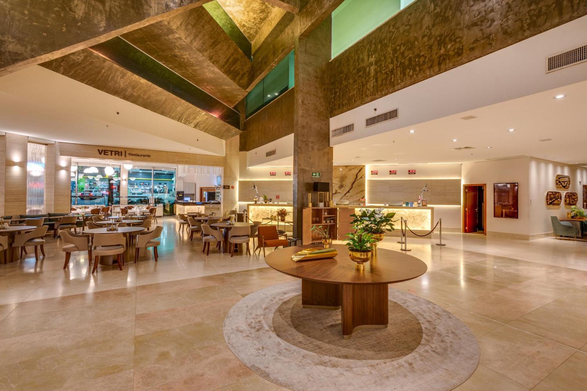 K Hotel Goiânia Exteriör bild