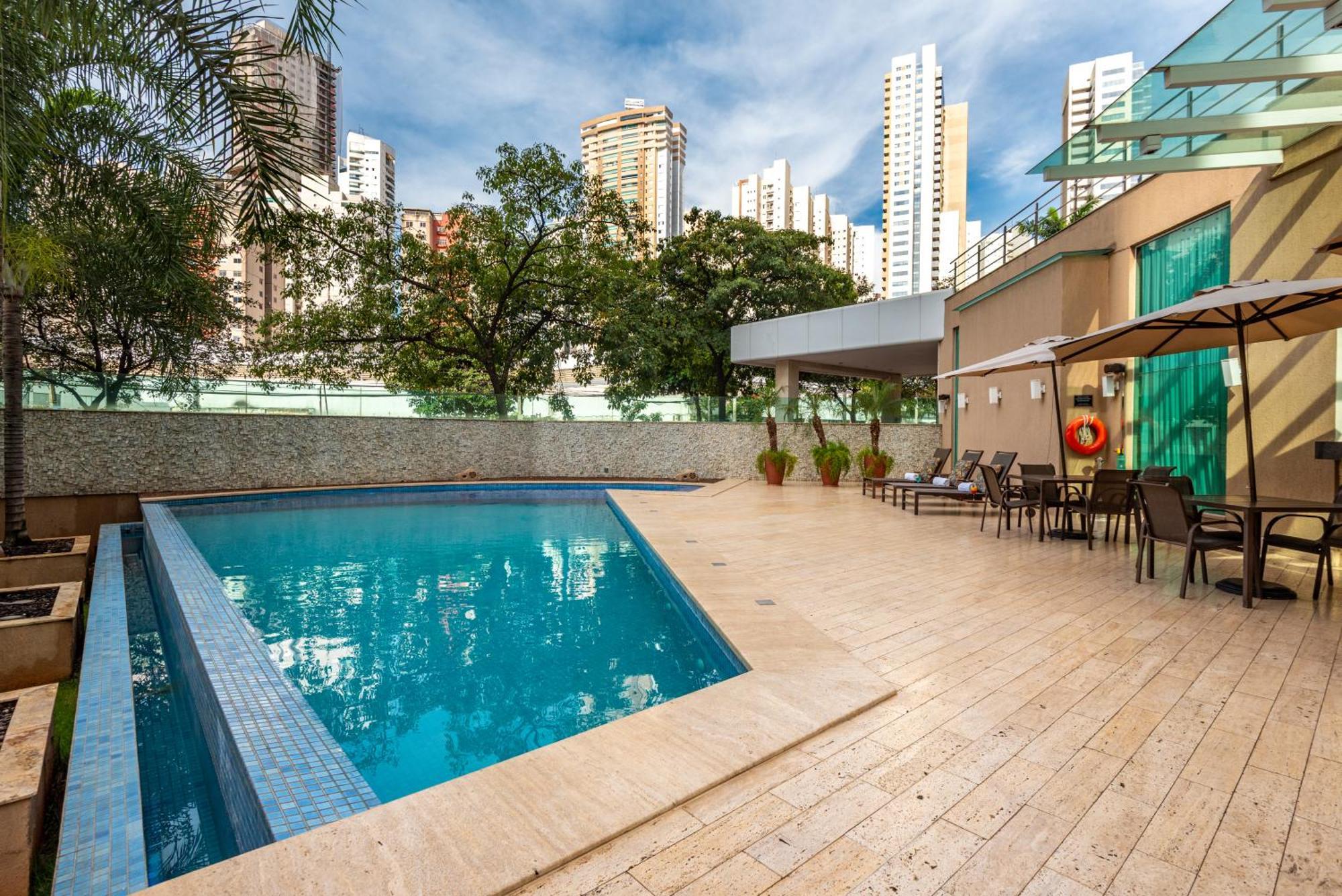 K Hotel Goiânia Exteriör bild