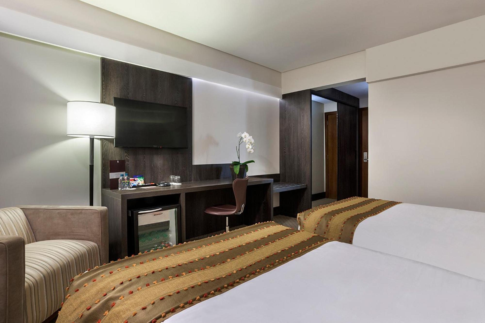 K Hotel Goiânia Exteriör bild